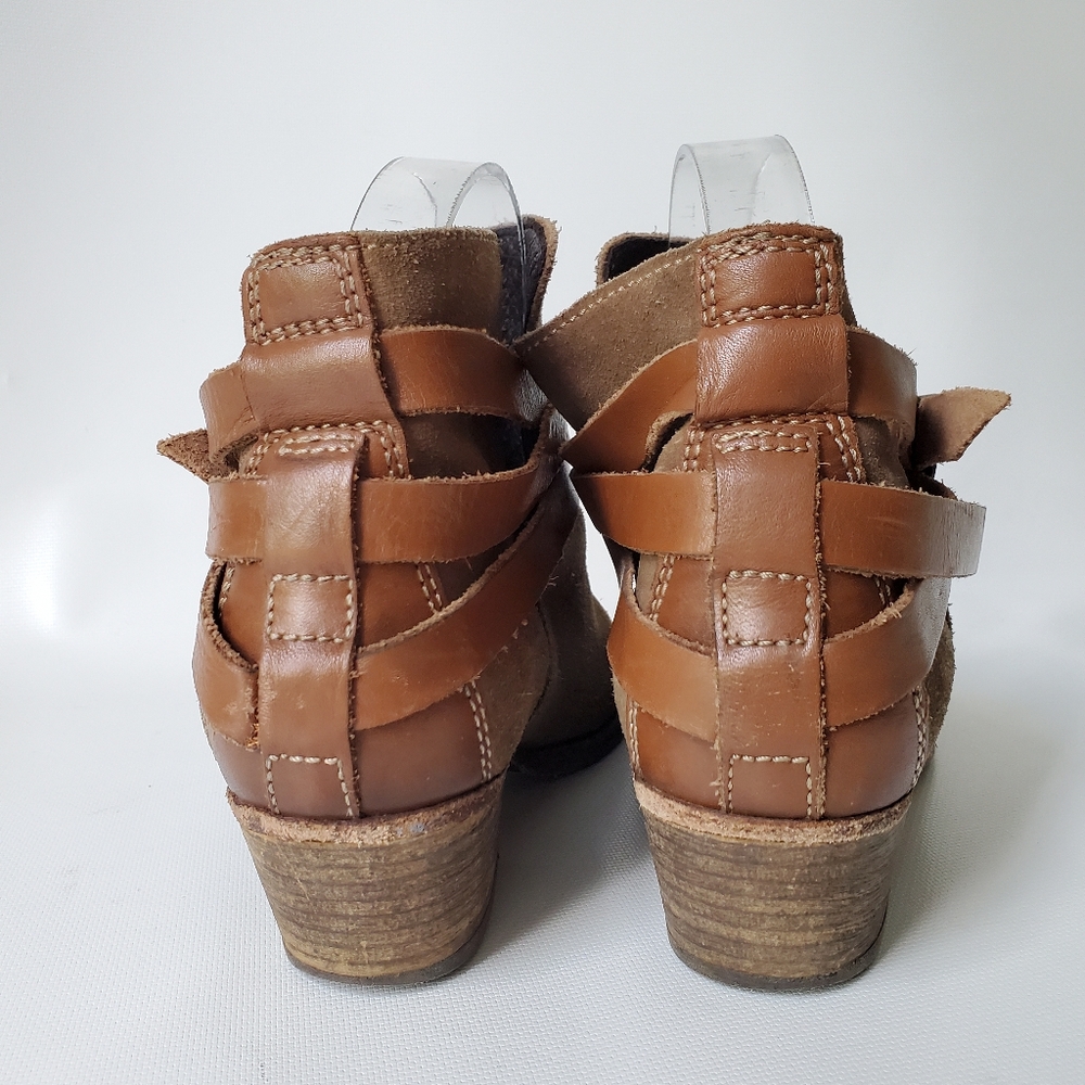 Hand Crafted Handmade Suede Leather Booties - Picture 5 of 11